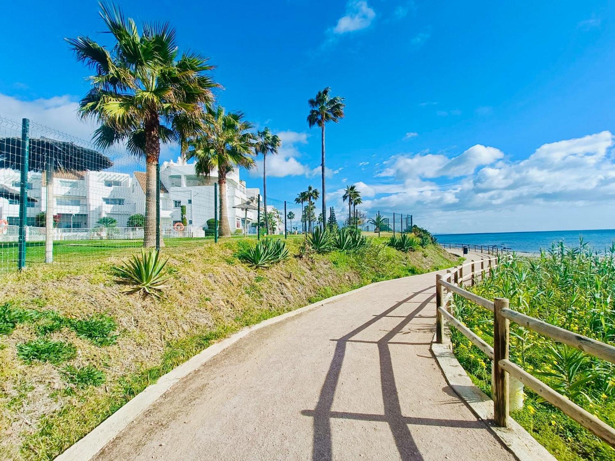 Apartamento Vista Mar 卡萨雷斯 外观 照片